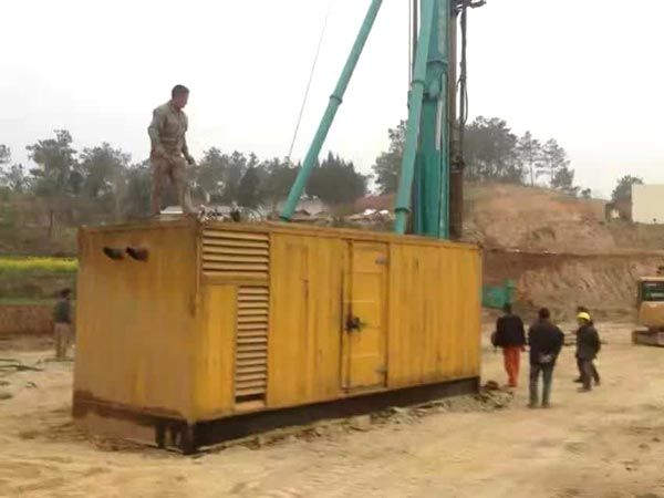 文县如何判断水冷式机油散热器密封件是否需要更换?